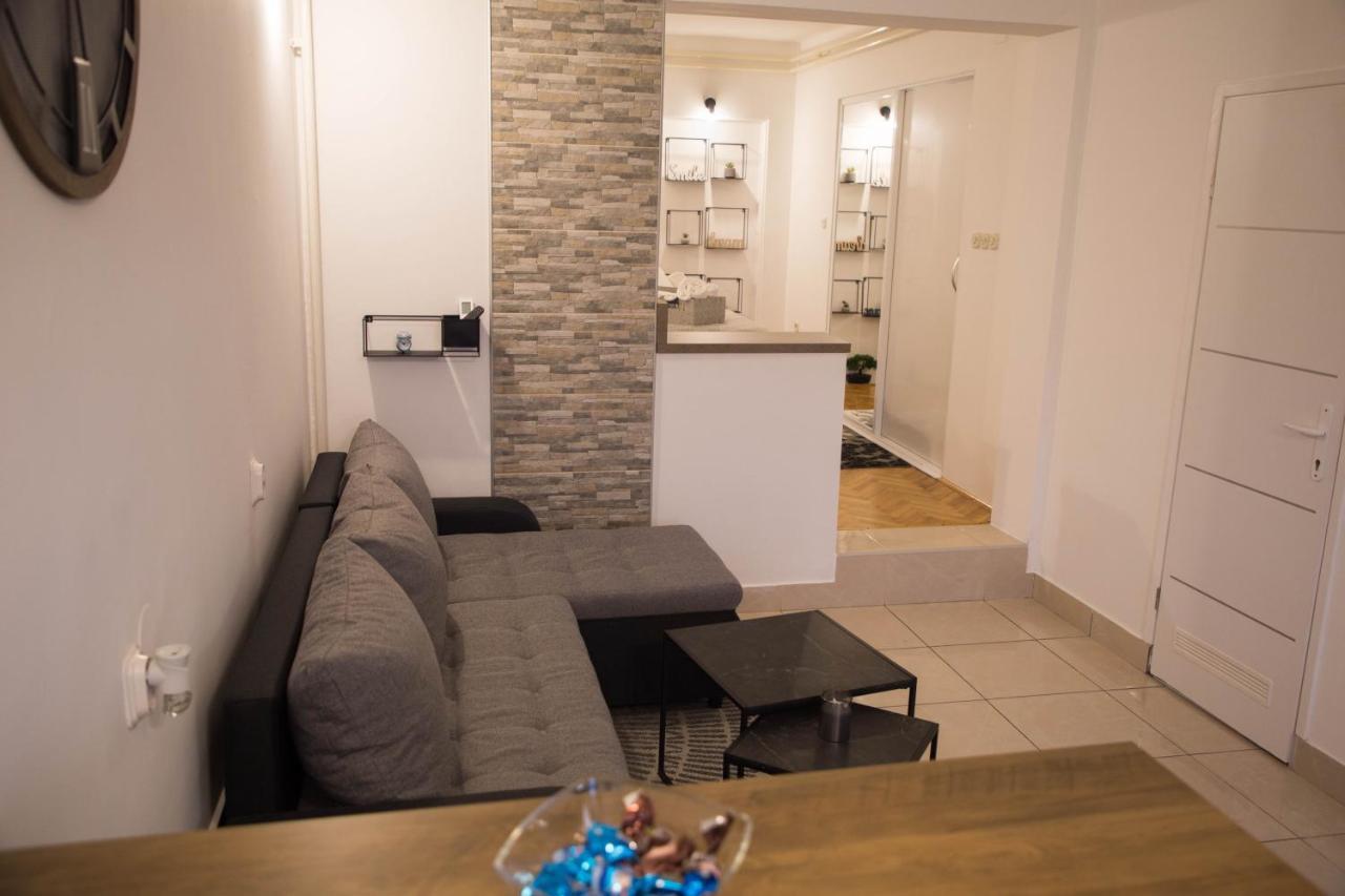 Studio Apartman Suburban Visnjevac Eksteriør bilde